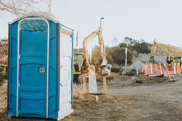 Best Portable restroom trailer rental  in Cross Plains, TN